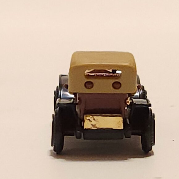 Vintage Reader's Digest Victoria High Speed No. 216 Classic Die Cast/Plastic Toy - Picture 5 of 8